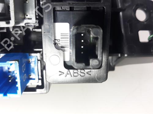Switch NISSAN LEAF (ZE1) Electric | BP19128431I30 