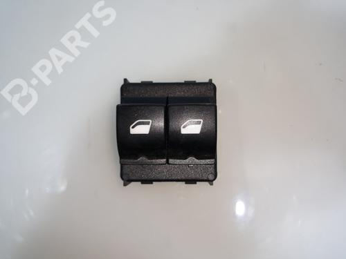 Used Left front window switch Left front window switch CITROËN C4 CACTUS 1.6 HDi 90 (92 hp) 8920741 8920741