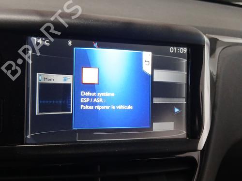 Used Display monitor PEUGEOT 208 I (CA_, CC_) 1.2 VTI 82 (82 hp) 30534509