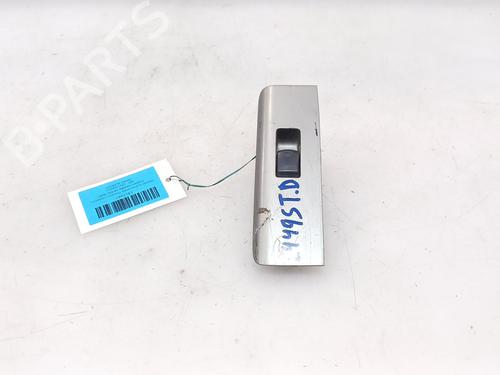 Used Right rear window switch Right rear window switch NISSAN NAVARA NP300 (D40) 2.5 dCi 4WD (174 hp) 39808934 39808934