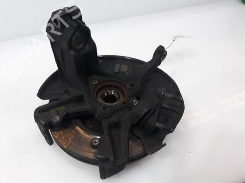 Used Right front steering knuckle VW GOLF VI (5K1) 1.6 TDI (105 hp) 13217518