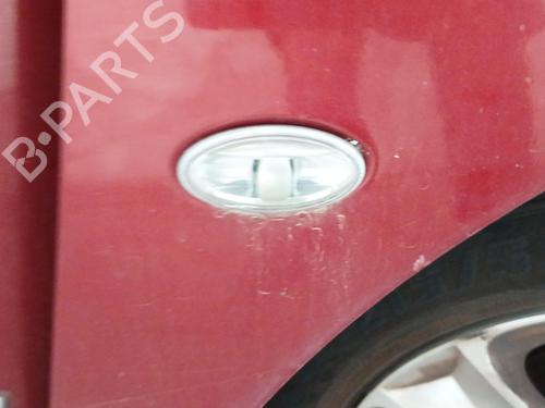 Højre side indikator PEUGEOT 407 (6D_) 2.0 HDi 135 (6DRHRH, 6DRHRE, 6DRHRG, 6DRHRJ) (136 hp) 30872403