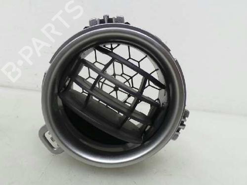 Used Air vent TOYOTA YARIS (_P13_) 1.3 (NSP130_, NSP130) (99 hp) 11658009