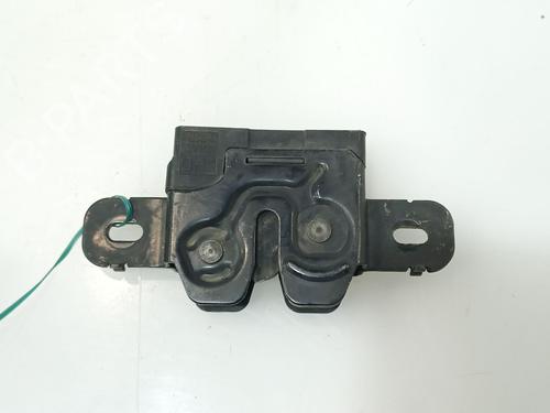 Cerradura capot VOLVO XC70 II (136) D5 AWD (185 hp) 31307075