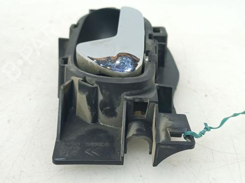 Front left interior door handle PEUGEOT 407 (6D_) 1.6 HDi 110 (6D9HZC, 6D9HYC) | BP30733807I13 