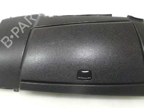 Used Glove box BMW 1 (E87) 118 d (122 hp) 6821475