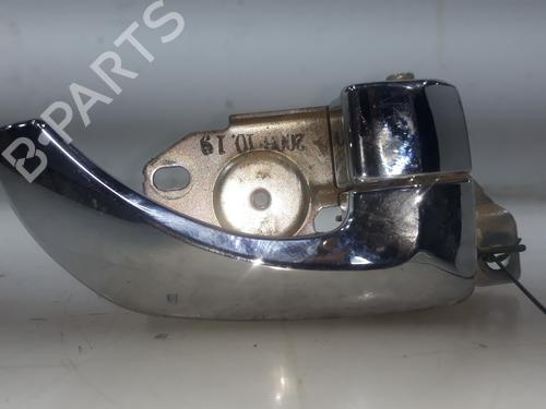 Used Rear right interior door handle KIA SORENTO I (JC) 2.5 CRDi (170 hp) 16761401
