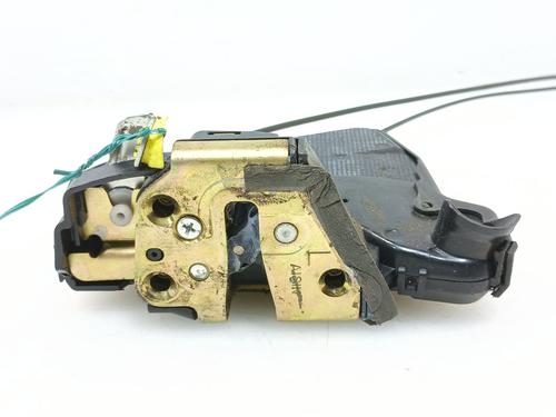 Used Front left lock TOYOTA AVENSIS Saloon (_T25_) 2.2 D-4D (ADT251_, ADT251R) (150 hp) 28074563