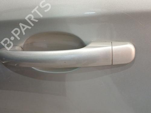 Używane Klamka zewnętrzna drzwi tylnych lewych FIAT BRAVO II (198_) 1.9 D Multijet (198AXB1A) (120 hp) 30873033