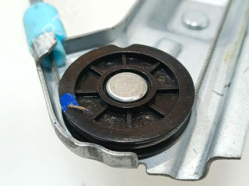 Rear right window mechanism BMW 1 (E87) 118 d | BP29631296C25 