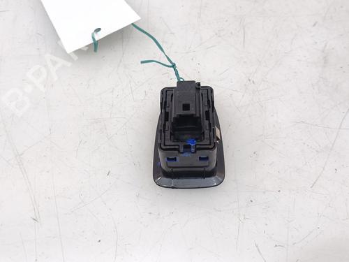 Right front window switch RENAULT CLIO V (B7_) 1.6 E-TECH 140 (B7MU) | BP40012983I26 - Image 3