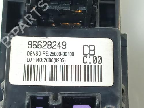 Display CHEVROLET CAPTIVA (C100, C140) 2.0 D 4WD | BP29764737C48