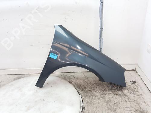 Used Right front fenders Right front fenders 38016264 38016264
