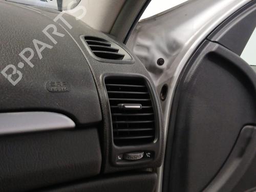 Used Air vent RENAULT LAGUNA II (BG0/1_) 2.0 16V (BG00, BG0K, BG0P, BG0W) (135 hp) 30933742