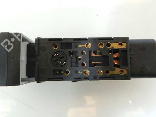 Switch KIA CARENS II MPV (FJ) 2.0 CRDi | BP1598353I30 