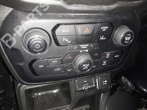 BP11061158I5 main image