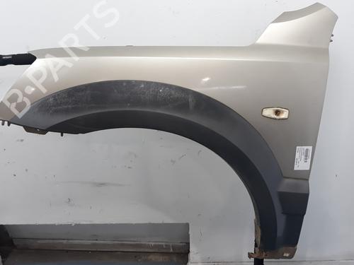 Used Left front fenders KIA SORENTO I (JC) 2.5 CRDi 4WD (140 hp) 16565609