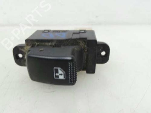 Used Right front window switch KIA CERATO I Saloon (LD) 1.5 CRDi (102 hp) 4746325