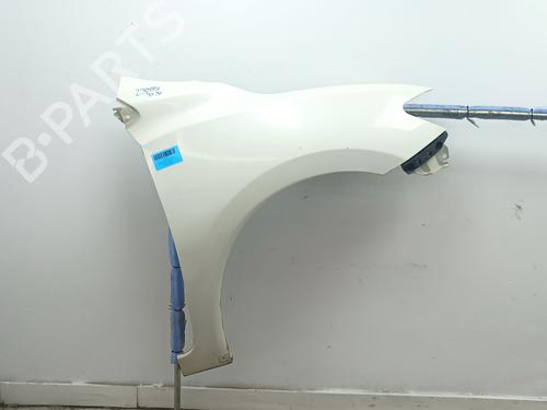 right-front-fenders-nissan-pulsar-hatchback-c13-2014-31998918 main image