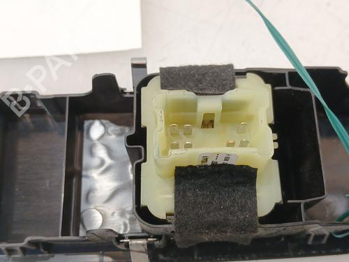 Left front window switch DACIA SANDERO III 1.0 TCe 90 | BP36390467I27 - Image 4