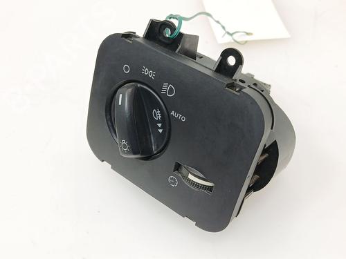 Used Headlight switch LAND ROVER DISCOVERY III (L319) 2.7 TD 4x4 (190 hp) 27341463