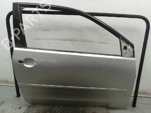 Used Right front door VW POLO (9N_, 9A_) 1.4 16V (75 hp) 4496987