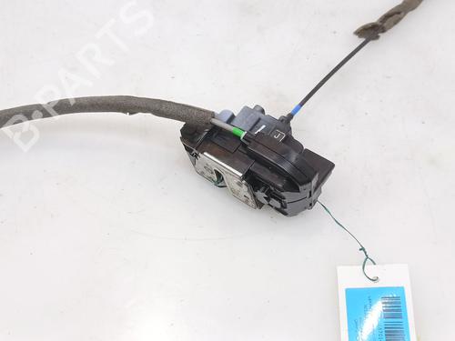 Højre bagtil lås Højre bagtil lås NISSAN QASHQAI I (J10, NJ10) 2.0 dCi (150 hp) 37068600 37068600