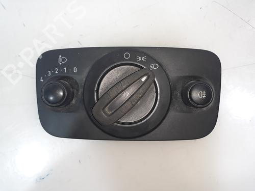 Used Headlight switch FORD FIESTA VI (CB1, CCN) [2008-2017]  7655109