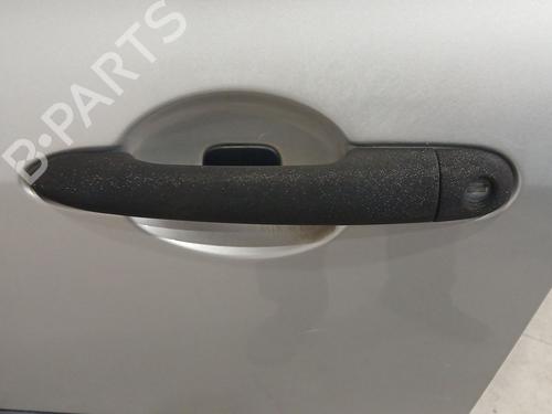 Used Front left exterior door handle RENAULT CLIO III (BR0/1, CR0/1) 1.2 16V (BR02, BR0J, BR11, CR02, CR0J, CR11) (75 hp) 31980057