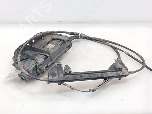 Used Hand brake Hand brake RENAULT SCÉNIC II (JM0/1_) 1.9 dCi (JM0G, JM12, JM1G, JM2C) (120 hp) 33618203 33618203