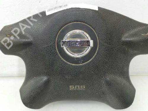 Used Driver airbag NISSAN X-TRAIL I (T30) 2.2 Di 4x4 (114 hp) 2799137