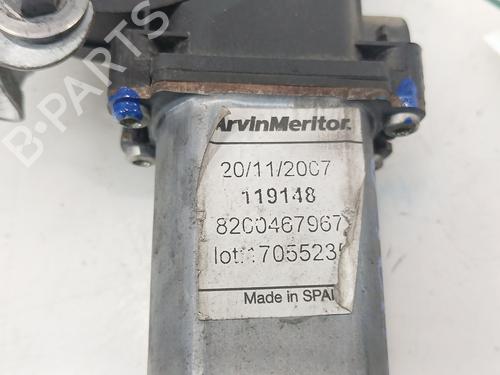 Right front window motor NISSAN INTERSTAR Van (X70) dCi 120 | BP38262664E20 - Image 5