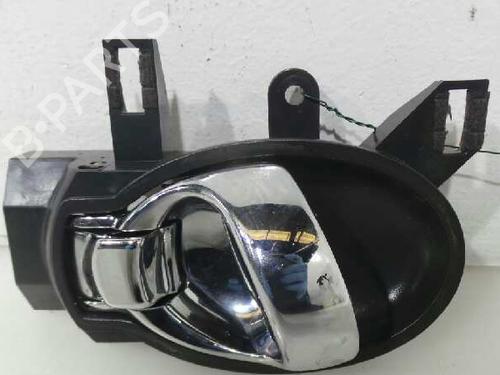 Used Rear right interior door handle NISSAN JUKE (F15) 1.5 dCi (110 hp) 5123401