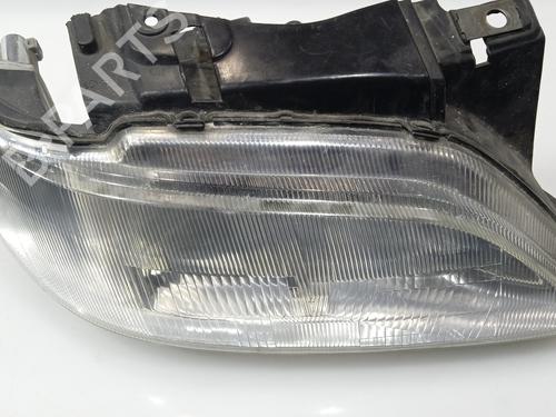 Used Right headlight CITROËN XSARA (N1) 1.9 TD (90 hp) 18531201