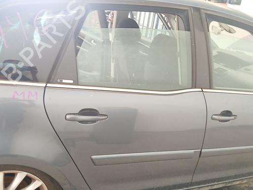 Used Right rear door Right rear door 39141654 39141654