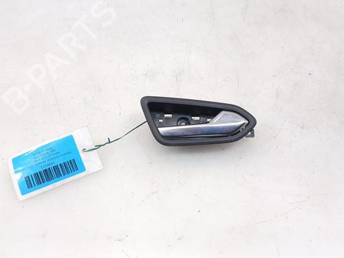 Used Rear right interior door handle Rear right interior door handle RENAULT CLIO V (B7_) 1.6 E-TECH 140 (B7MU) (140 hp) 40012987 40012987