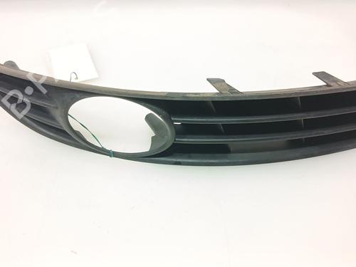 Used Grille VW PASSAT B6 (3C2) 2.0 TDI (140 hp) 28142238