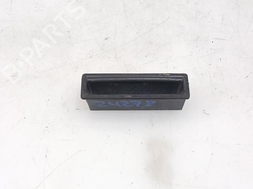 Used Tailgate handle Tailgate handle AUDI A3 Sportback (8PA) 2.0 TDI (136 hp) 33704360 33704360