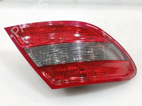 Used Left taillight Left taillight MERCEDES-BENZ C-CLASS (W204) C 250 CDI (204.003) (204 hp) 33324872 33324872
