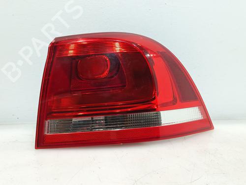 Used Right taillight VW TOUAREG (7P5, 7P6) 4.2 V8 TDI (340 hp) 30872756