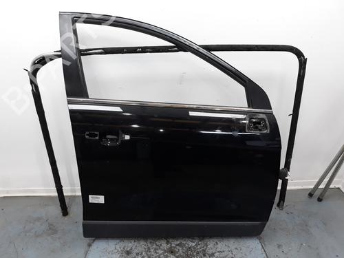 Used Right front door CHEVROLET CAPTIVA (C100, C140) 2.0 D 4WD (150 hp) 13625247