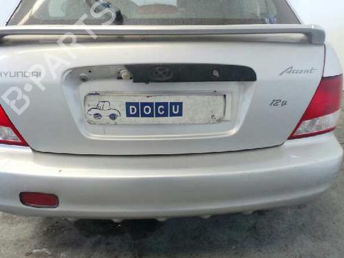 Left taillight HYUNDAI ACCENT II (LC) 1.3 | BP252280C34 