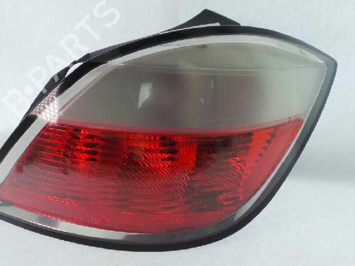 Used Right taillight OPEL ASTRA H (A04) 1.7 CDTI (L48) (100 hp) 2322682
