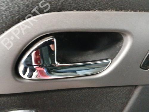Used Rear left interior door handle PEUGEOT 407 (6D_) 2.0 HDi 135 (6DRHRH, 6DRHRE, 6DRHRG, 6DRHRJ) (136 hp) 30872397
