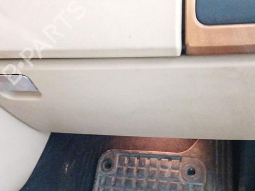 Glove box LAND ROVER DISCOVERY III (L319) 2.7 TD 4x4 FFB501460YCQ | FFB501460YCQ