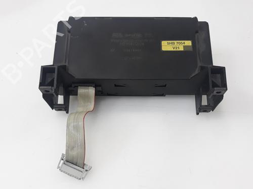 Used Control unit VW TRANSPORTER T4 Bus (70B, 70C, 7DB, 7DK, 70J, 70K, 7DC, 7DJ) 2.5 TDI (102 hp) 17986900