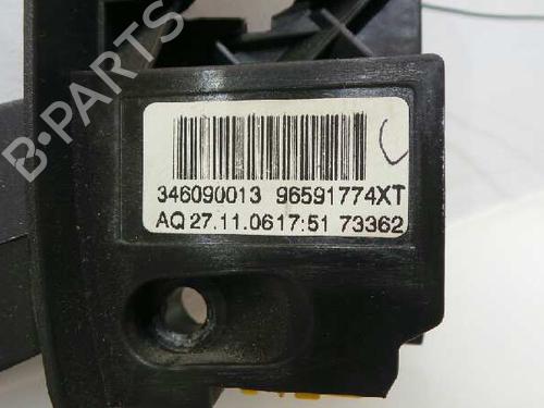Steering wheel controls CITROËN C4 I (LC_) 1.6 HDi | BP1598186E15 