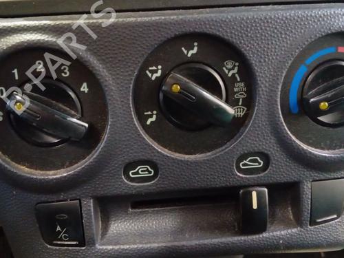 Used Climate control Climate control 39492619 39492619