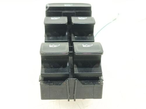 Left front window switch SEAT LEON (5F1) 1.5 TGi | BP31951524I27 