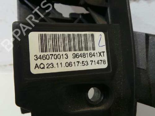 Steering wheel controls CITROËN C4 I (LC_) 1.6 HDi | BP1598185E15 